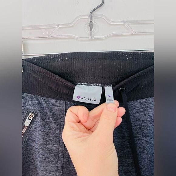 ATHLETA | heather charcoal grey women’s joggers - Picture 8 of 9
